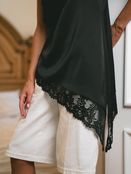 Майка шовкова чорна LACE TOP o_MKLACE top 01-XS/S фото